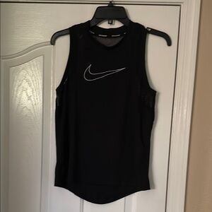 Nike Women's Black Muscle Tee
